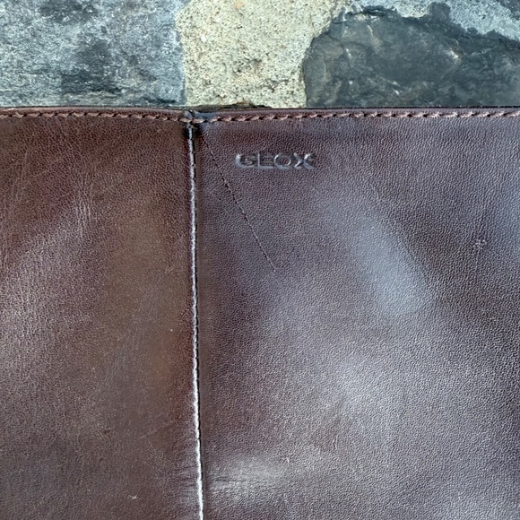 Sleek Geox knee-high leather boots in rich chocolate brown - Picture 9 of 12